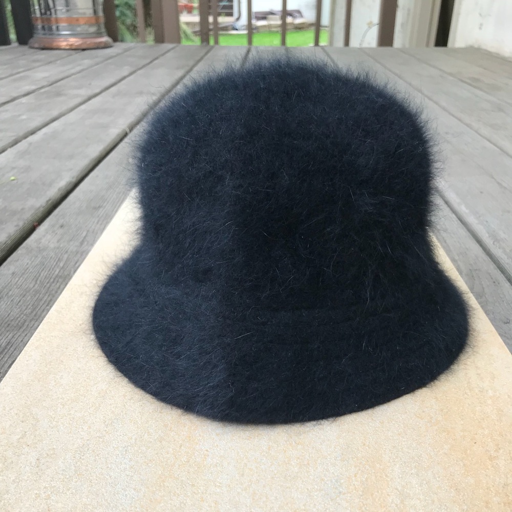 COPY - Black furry bucket hat